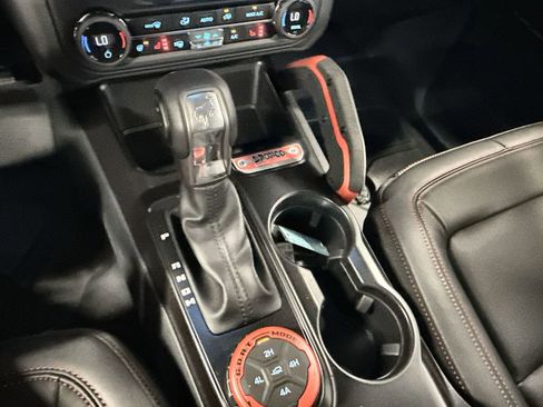 New 2025 Ford Bronco Stroppe Edition image 22