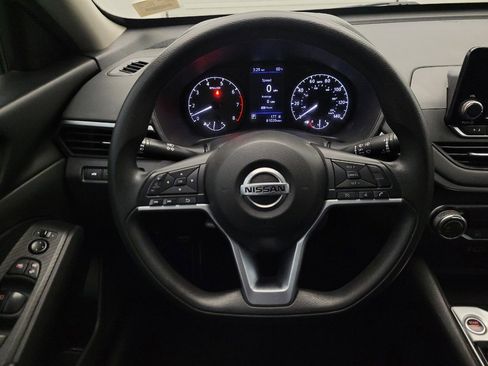 Used 2021 Nissan Altima 2.5 S FWD image 22