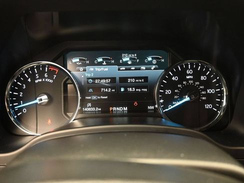 Used 2018 Ford Expedition XLT w/ Equipment Group 202A RWD image 4