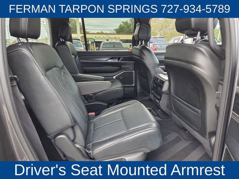 Used 2024 Jeep Wagoneer Series II image 20