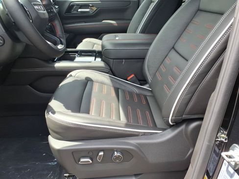 New 2026 GMC Yukon AT4 Ultimate AWD/4WD image 14
