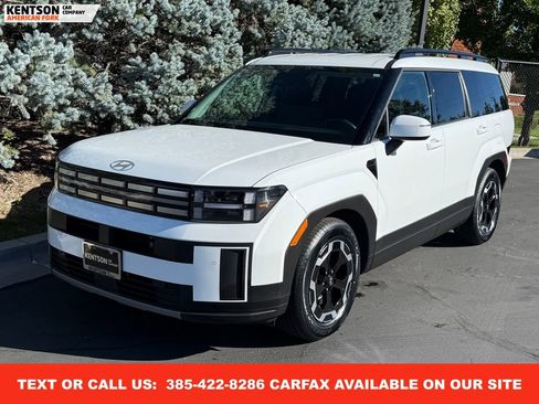 Used 2025 Hyundai Santa Fe SEL image 3