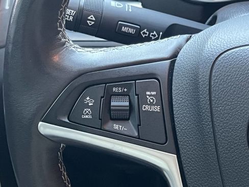 Used 2019 Buick Encore Essence w/ Experience Buick Package image 26