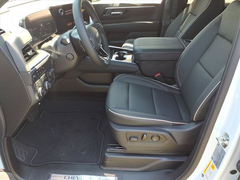 New 2026 Chevrolet Tahoe Premier w/ Sun And Tow Package AWD/4WD image 5
