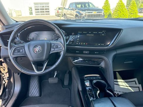 Certified 2022 Buick Envision Preferred FWD image 23