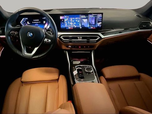 Used 2023 BMW 330i Sedan w/ Premium Package RWD image 14