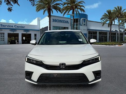 Used 2024 Honda Civic EX image 3