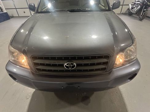 Used 2003 Toyota Highlander Limited image 3