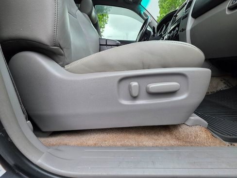 Used 2005 Toyota 4Runner Limited AWD/4WD image 38