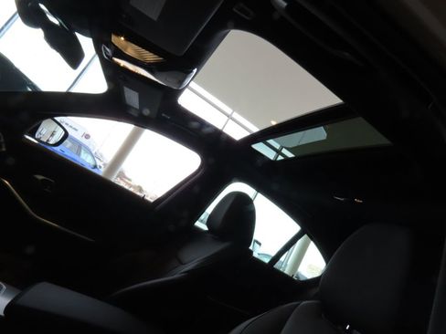 New 2026 BMW 330i xDrive Sedan w/ M Sport Package image 40