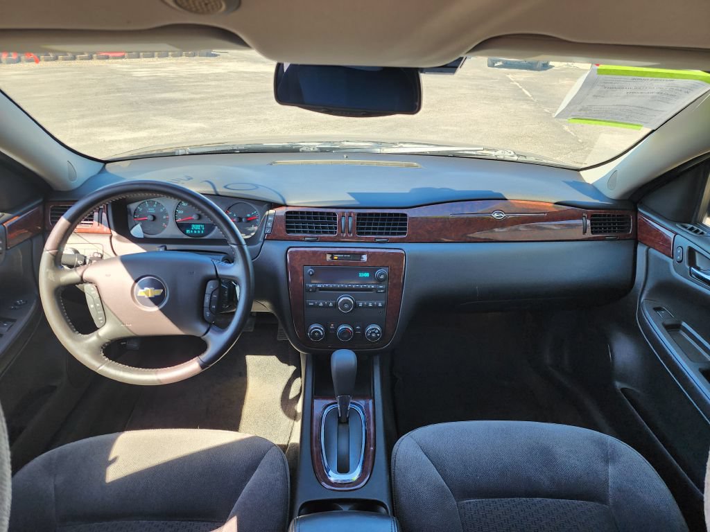 Used 2011 Chevrolet Impala LS FWD image 11