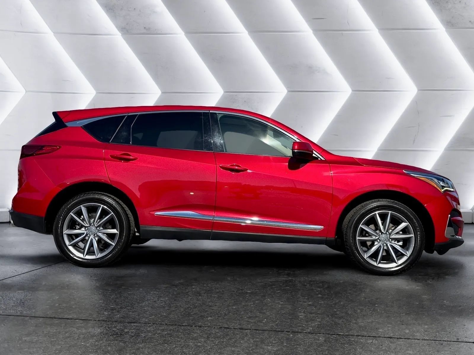 Used 2019 Acura RDX w/ Technology Package FWD image 6