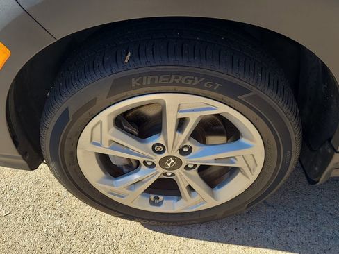 Used 2023 Hyundai Kona SEL w/ Cargo Package image 10