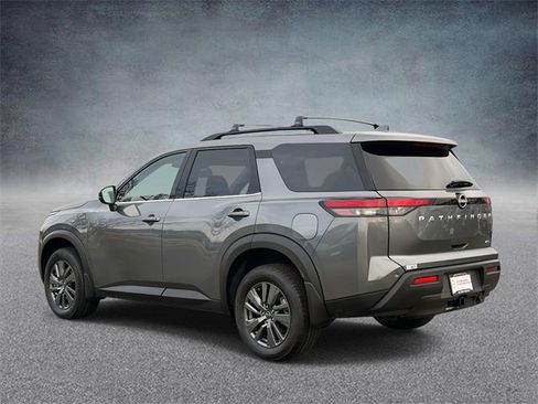 New 2025 Nissan Pathfinder SV w/ SV Premium Package image 4
