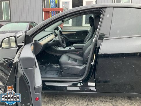 Used 2023 Tesla Model Y Long Range AWD/4WD image 6
