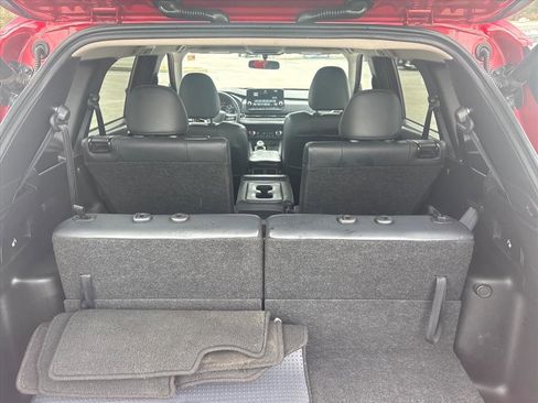 Used 2023 Mitsubishi Outlander SE image 39