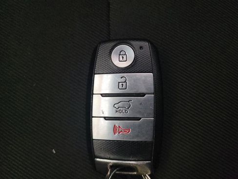 Used 2018 Kia Soul + image 32