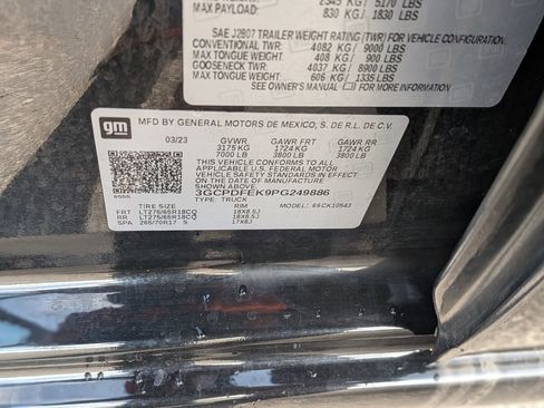 Certified 2023 Chevrolet Silverado 1500 LT Trail Boss image 36