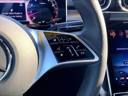 Used 2025 Mercedes-Benz C 300 4MATIC Sedan image 21