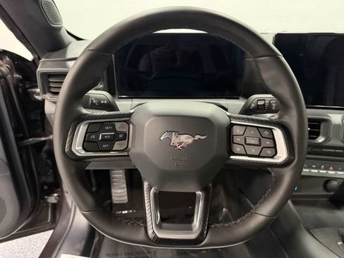 Certified 2024 Ford Mustang Coupe RWD image 22