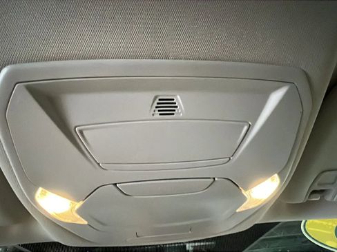 Used 2016 Ford Escape SE AWD/4WD image 28
