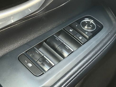 Used 2025 Toyota Grand Highlander XLE image 26