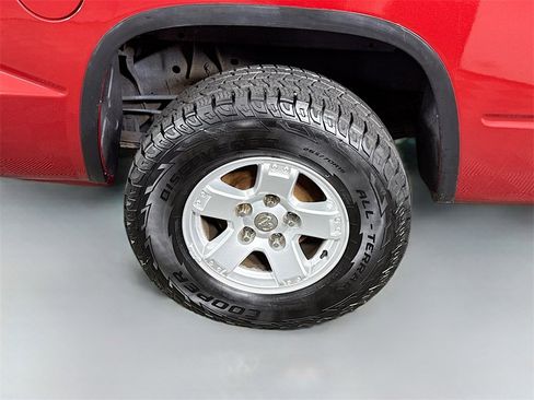 Used 2007 Dodge Dakota SLT w/ TRX4 Off Road Group image 31