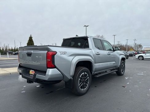New 2025 Toyota Tacoma TRD Sport image 7