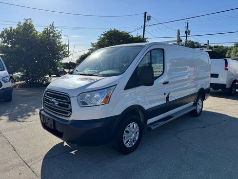 Used 2016 Ford Transit 250 130 Low Roof w/ Exterior Upgrade Package RWD image 6