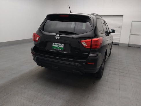 Used 2018 Nissan Pathfinder SL w/ Midnight Edition Package AWD/4WD image 7