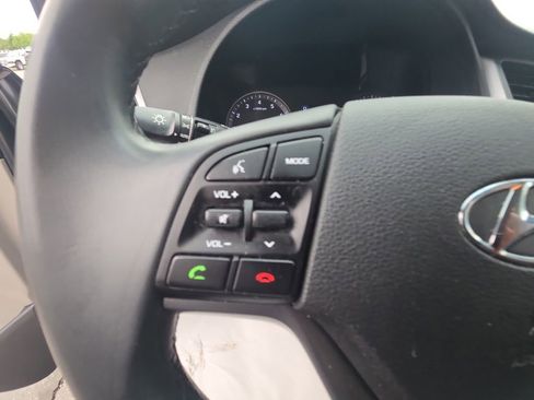 Used 2017 Hyundai Tucson Sport FWD image 17