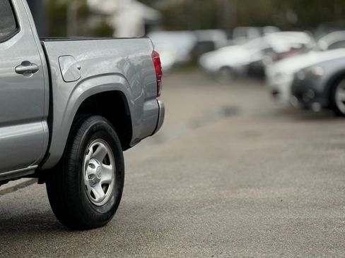 Used 2020 Toyota Tacoma SR image 2