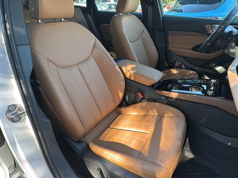 Used 2025 Audi A5 2.0T Premium w/ Convenience Package image 31