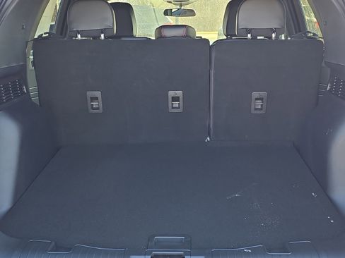 New 2026 Ford Escape ST-Line w/ Tech Pack #1 AWD/4WD image 8