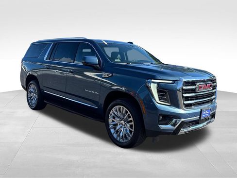 Used 2026 GMC Yukon XL Elevation w/ Elevation Premium Package AWD/4WD image 1