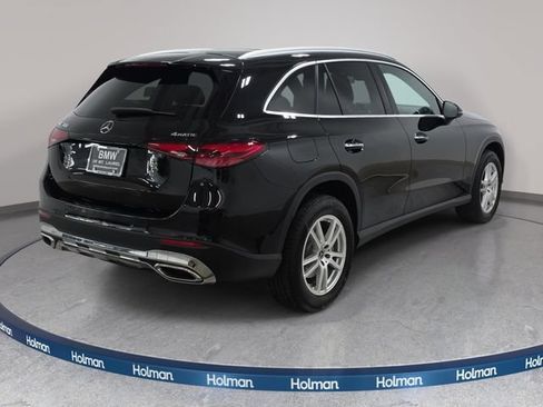 Used 2024 Mercedes-Benz GLC 300 4MATIC image 6