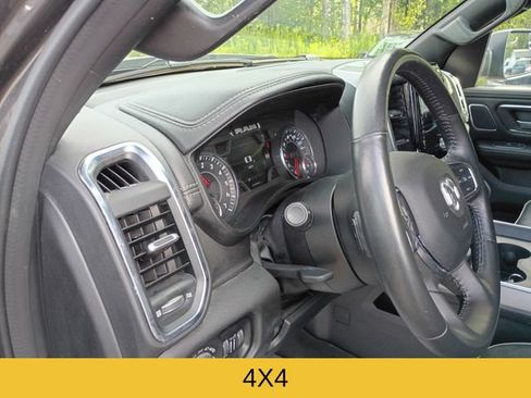 Used 2024 RAM 1500 Laramie AWD/4WD image 11