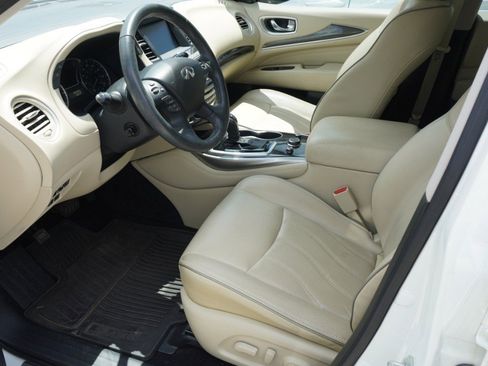 Used 2018 INFINITI QX60 FWD w/ Premium Plus Package image 7
