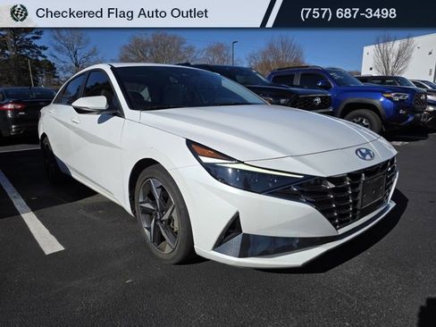 Used 2021 Hyundai Elantra Limited w/ Cargo Package image 3