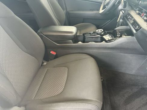 Certified 2023 Kia Sportage LX AWD/4WD image 26