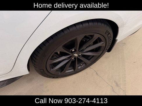 Used 2022 Cadillac CT4 V Blackwing w/ Carbon Fiber 1 Package RWD image 10