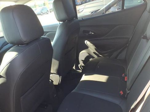 Certified 2022 Buick Encore Preferred w/ Safety Package image 10