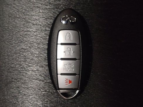 Used 2015 INFINITI Q50 Premium w/ Navigation Package RWD image 32