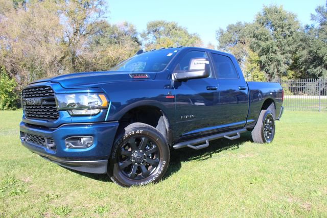 Used 2024 RAM 2500 Big Horn w/ Night Edition AWD/4WD image 2