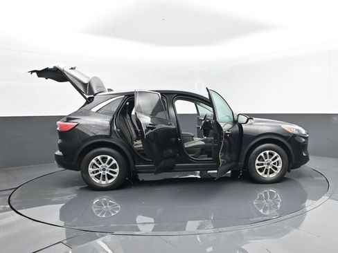 Used 2022 Ford Escape SE w/ Convenience Package AWD/4WD image 29