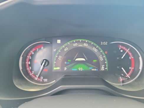 Certified 2024 Toyota RAV4 XLE Premium FWD image 24