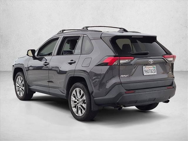 Used 2023 Toyota RAV4 XLE Premium FWD image 7