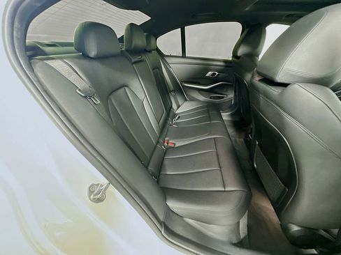 Used 2019 BMW 330i Sedan w/ Convenience Package RWD image 28