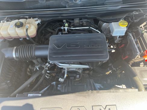 Used 2022 RAM 1500 Big Horn RWD image 9