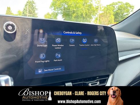 Used 2025 Chevrolet Equinox LT w/ Convenience Package II AWD/4WD image 30